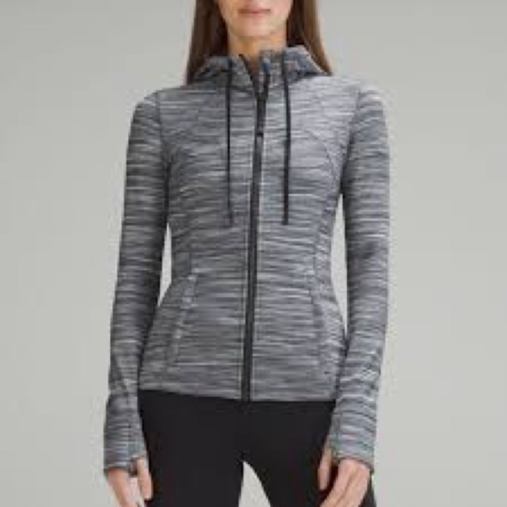 Lululemon define zip Heather stripe size 2 excellent condition